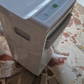 COMFEE Breezy Cool 2.6 | Condizionatore Portatile 9000 BTU WiFi photo review