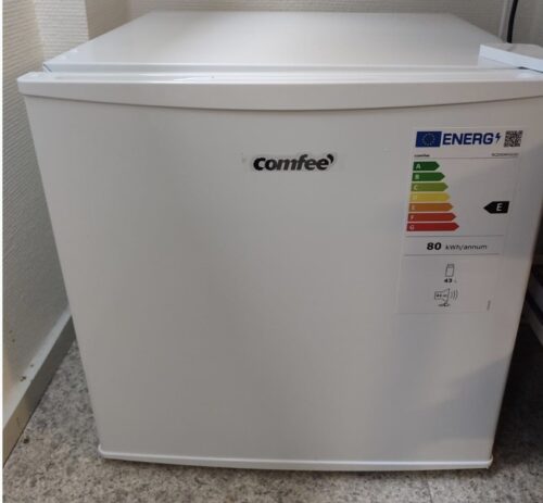 COMFEE' RCD50WH2(E) | Mini Réfrigérateur 43L avec Freezer photo review